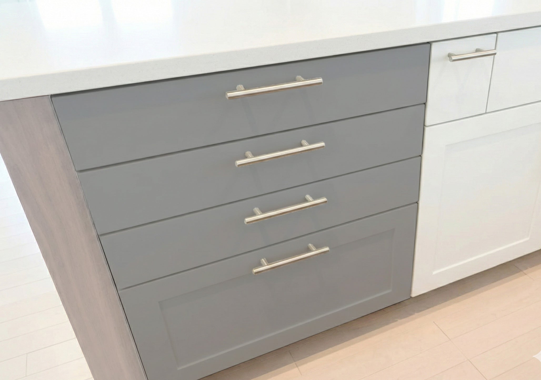 Cupboard with raised doors (Wise original frame design doors) and a 3-minute gloss urethane paint finish